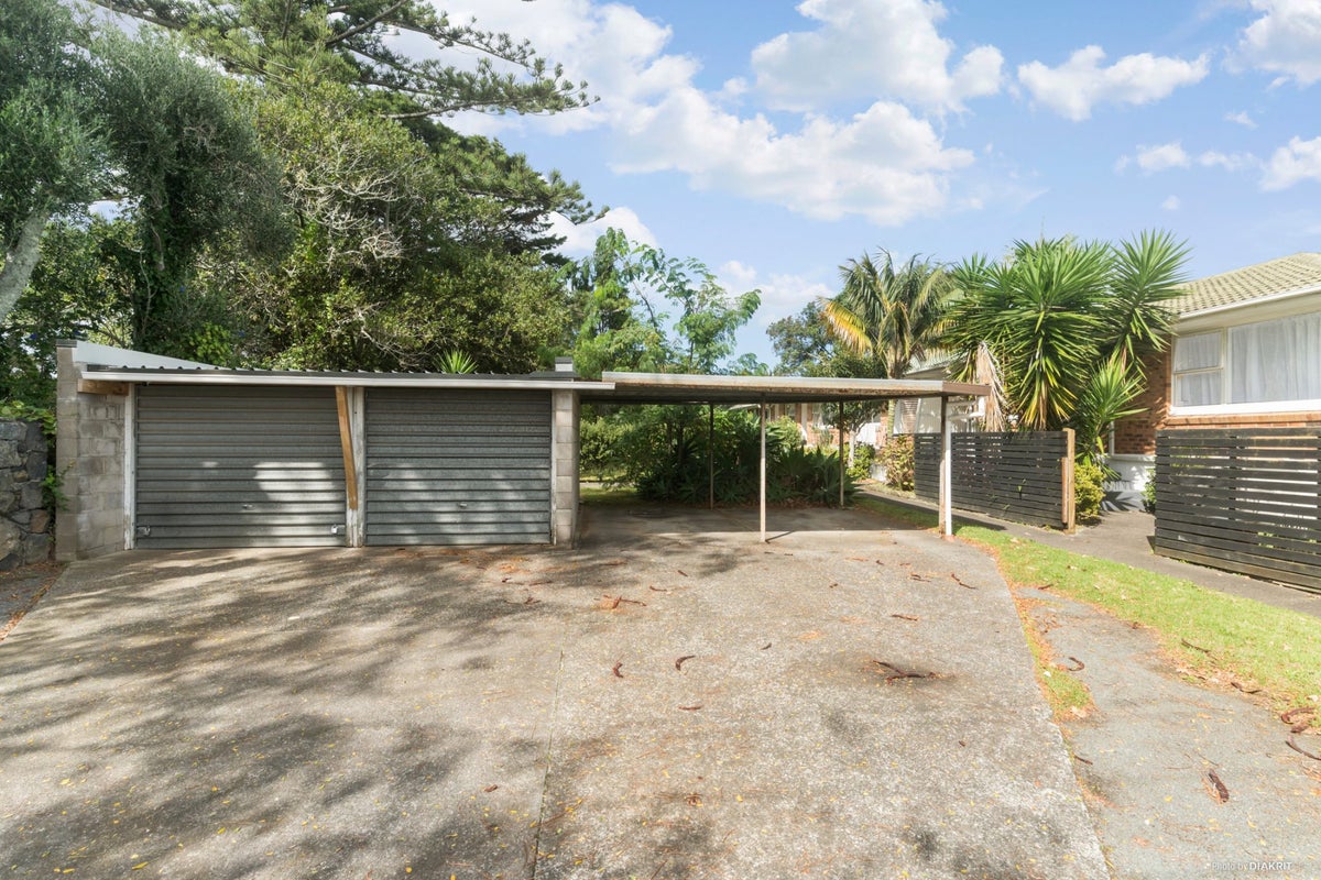 4/57 Church Road, Mangere Bridge, Auckland - Carousel 17