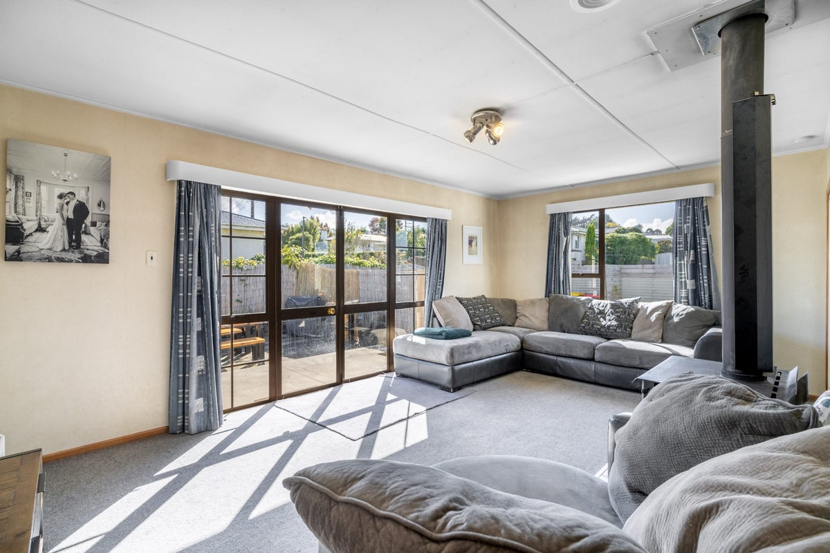 41 Gordon Terrace, East Gore, Gore - Carousel 2