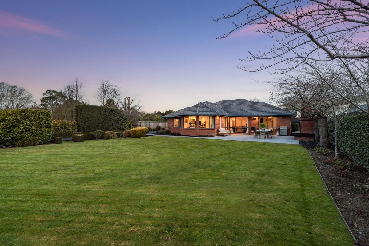 32 Hussey Road, Harewood, Christchurch - Carousel 2