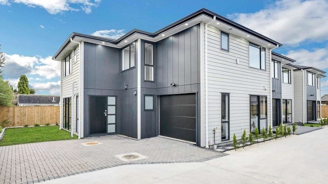 43A Beach Road, Pahurehure, Papakura - Carousel 1