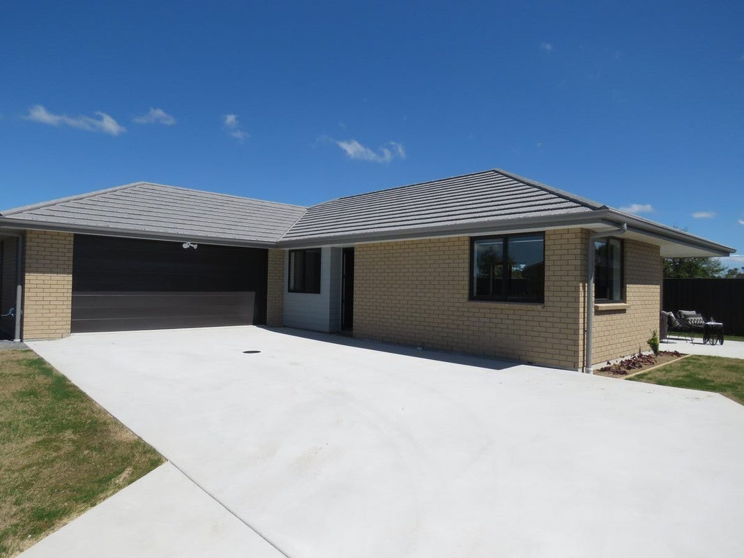 15 Rannoch Street, Rockdale, Invercargill - Carousel 1