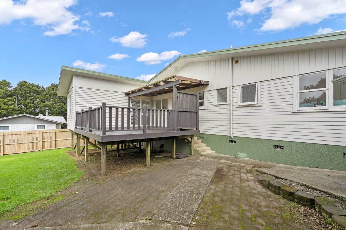 11 Jeeves Place, Tikipunga, Whangarei - Carousel 1