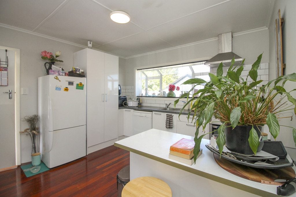 23A Ballance Street, Kihikihi, Te Awamutu - Carousel 2