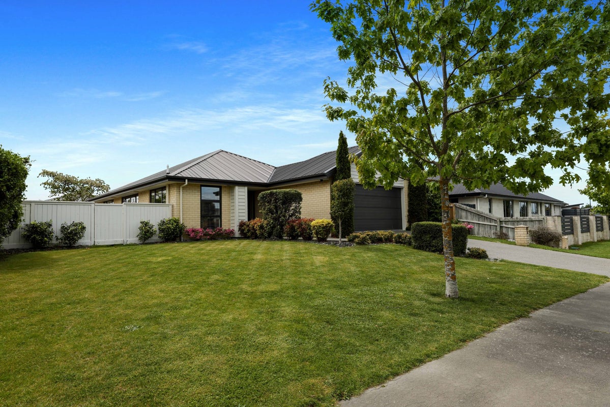 15 Magnolia Drive, Netherby, Ashburton - Carousel 1