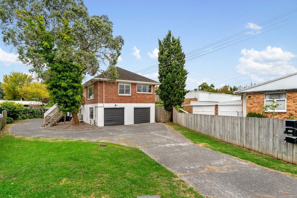 11A Korma Road, Royal Oak, Auckland - Carousel 2