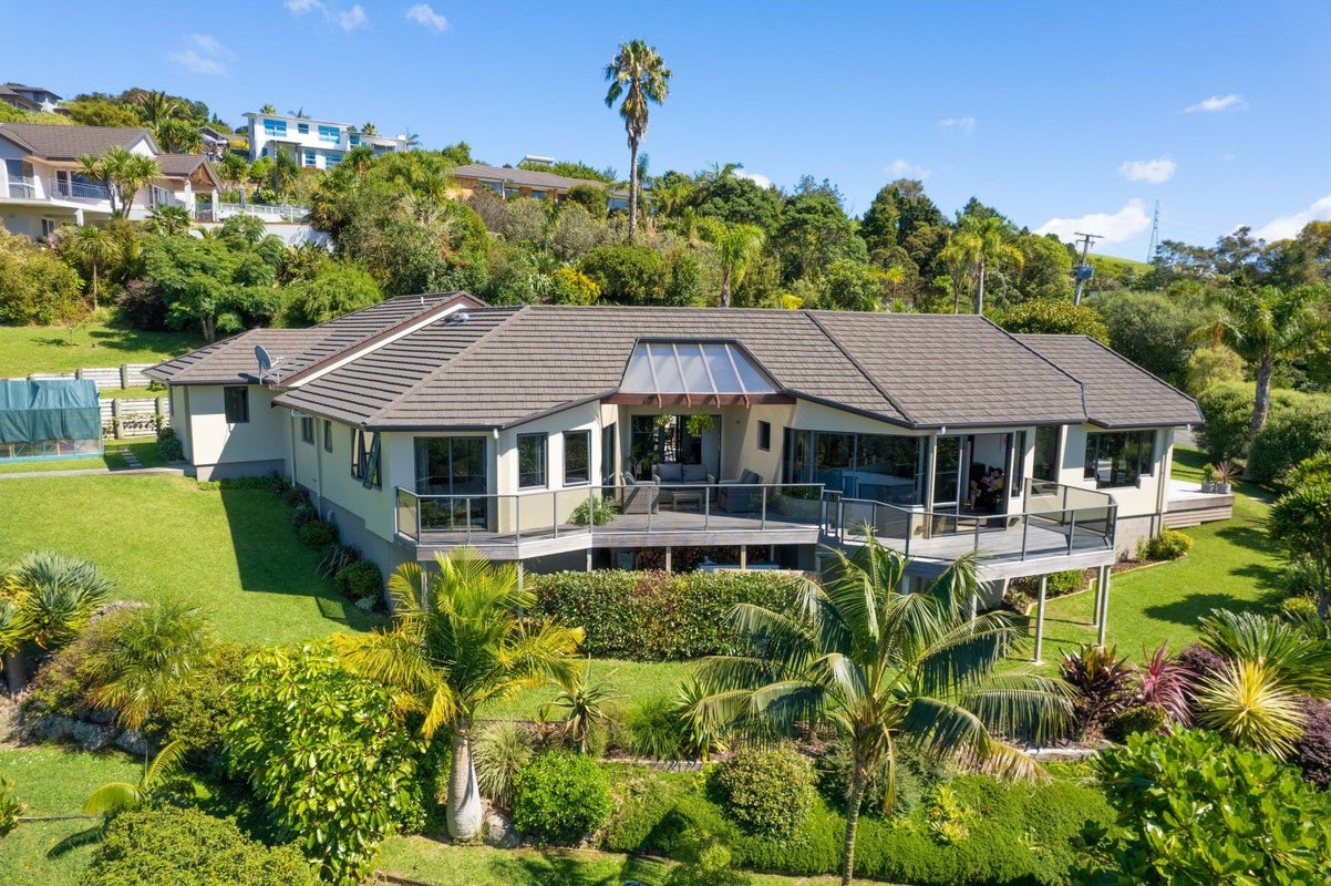 3 Kensington Heights Rise, Kensington, Whangarei - Carousel 2