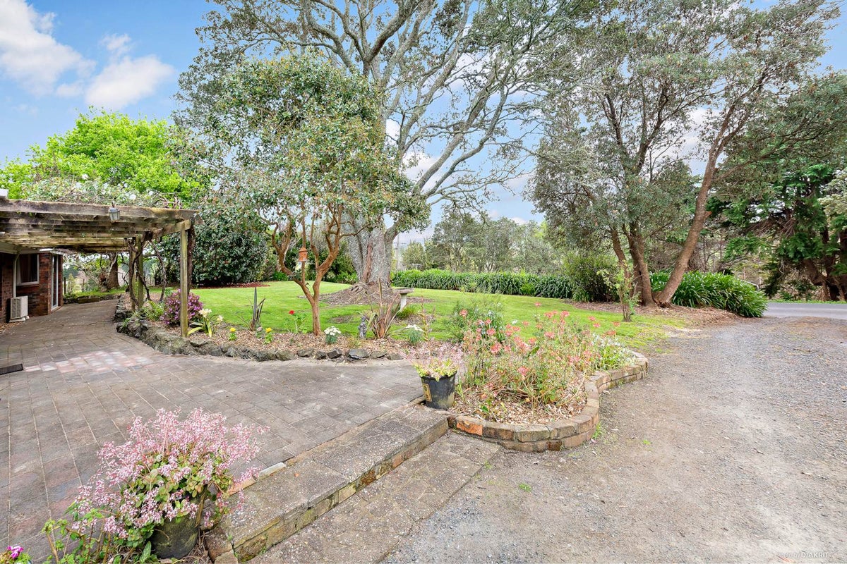 167 Trig Road, Howick - Carousel 2
