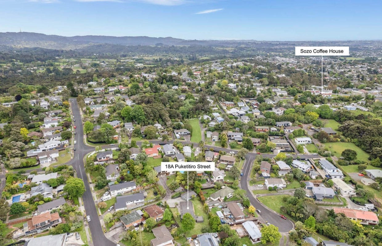 18A Puketitiro Street, Glen Eden, Auckland - Carousel 19