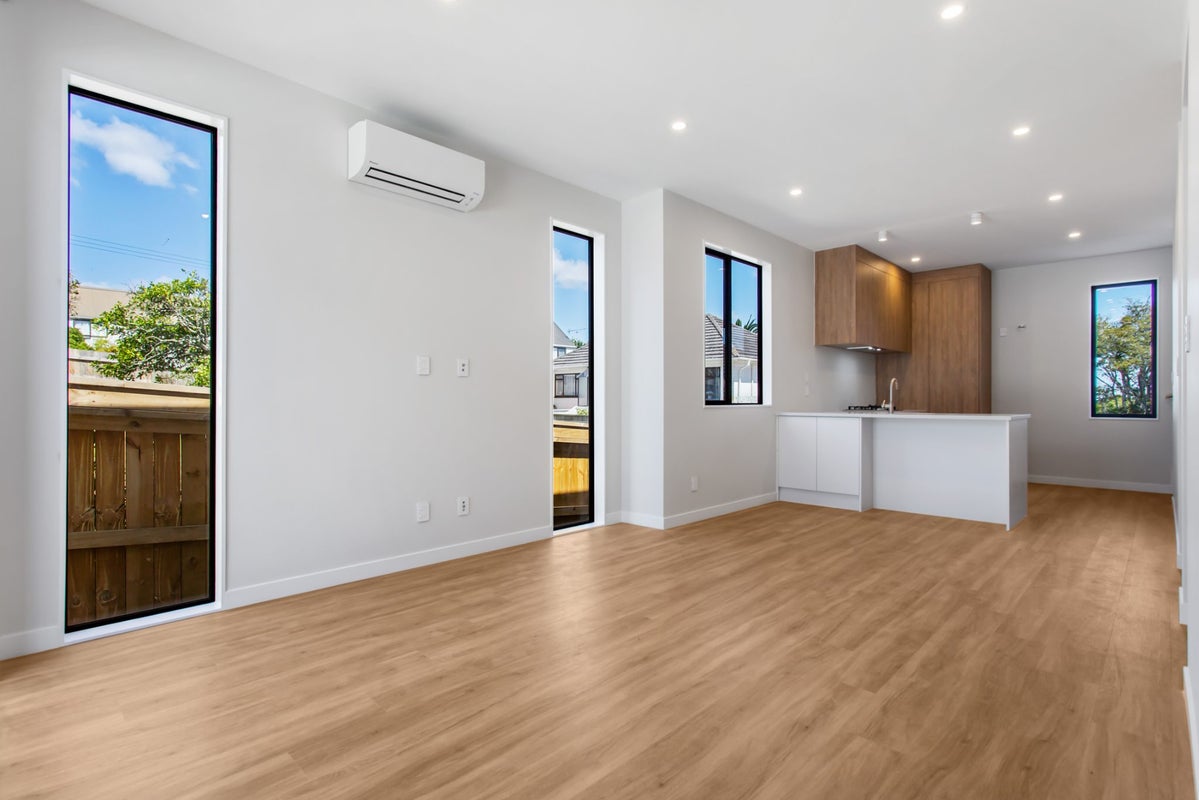 3/3 Ballin Street, Ellerslie, Auckland - Carousel 19