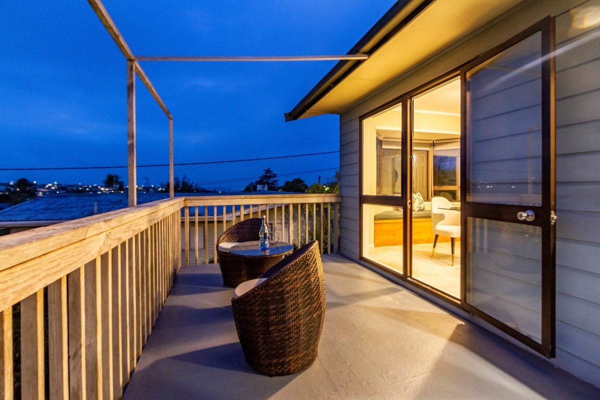 13 Tainui Street, Torbay, Auckland - Carousel 2