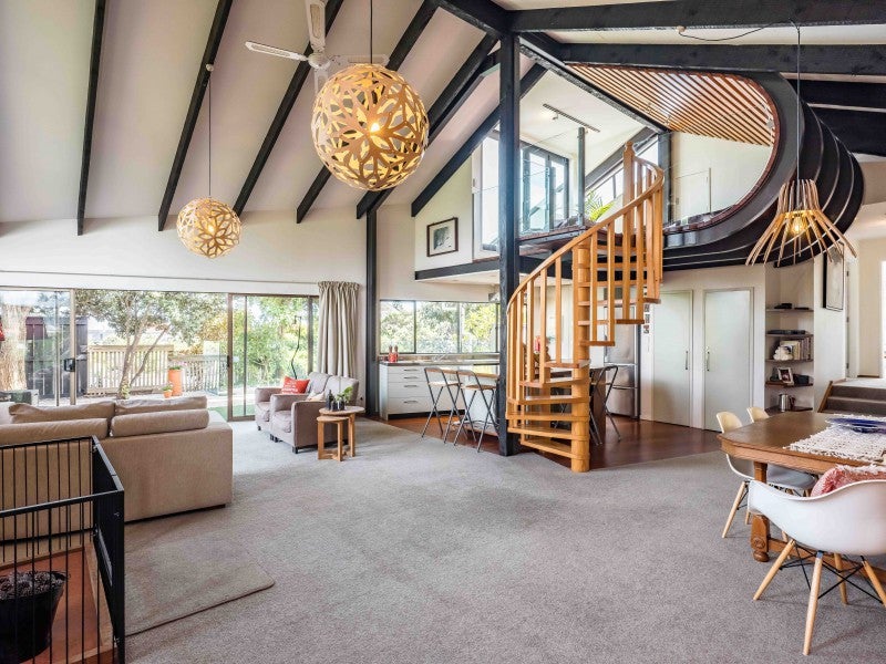 9 Hona Street, Waikanae Beach, Waikanae - Carousel 2