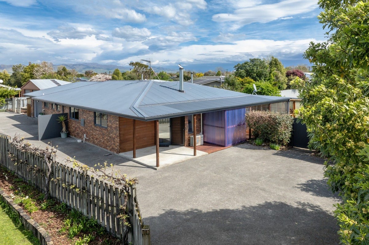 18 Glenroy Crescent, Springlands, Blenheim - Carousel 22