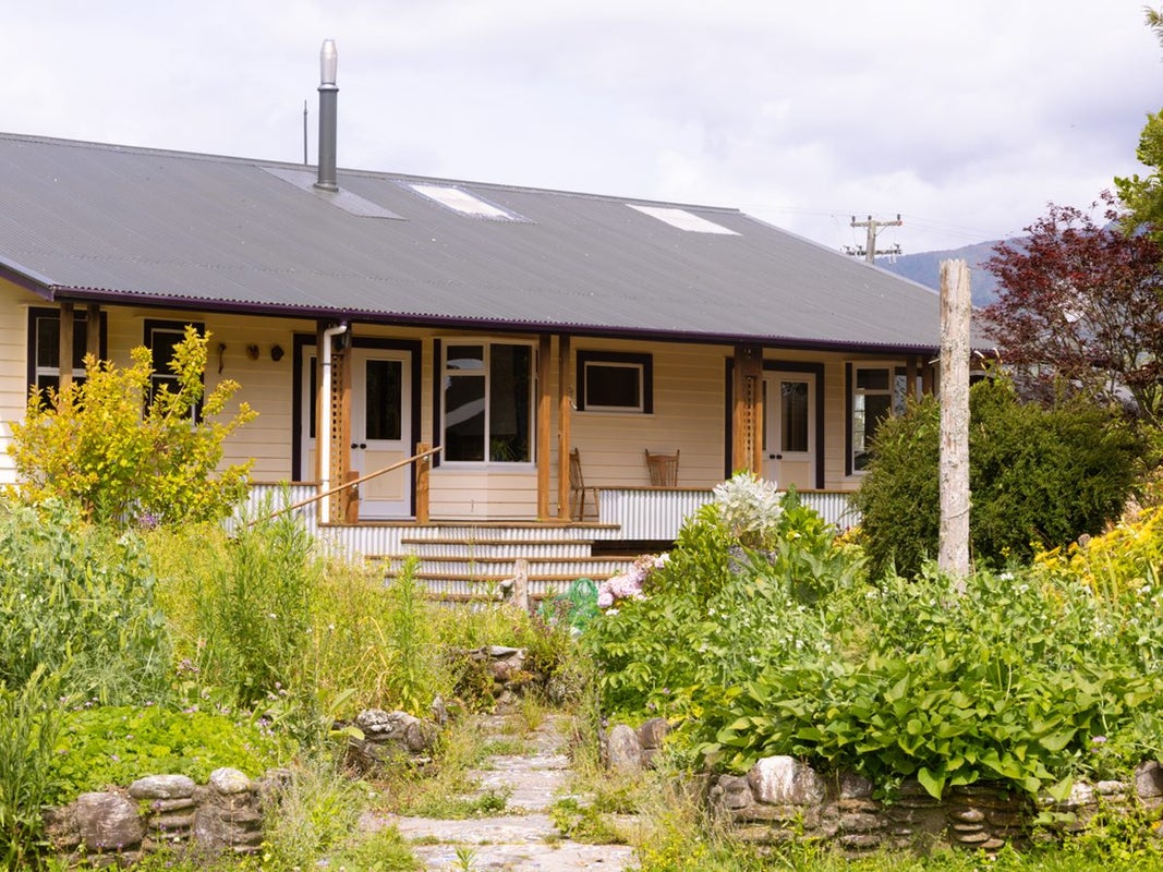 327 Wanganui Flat Road, Harihari - Carousel 2