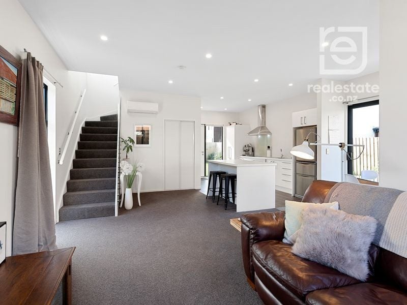 14 Capil Court, Halswell, Christchurch - Carousel 1