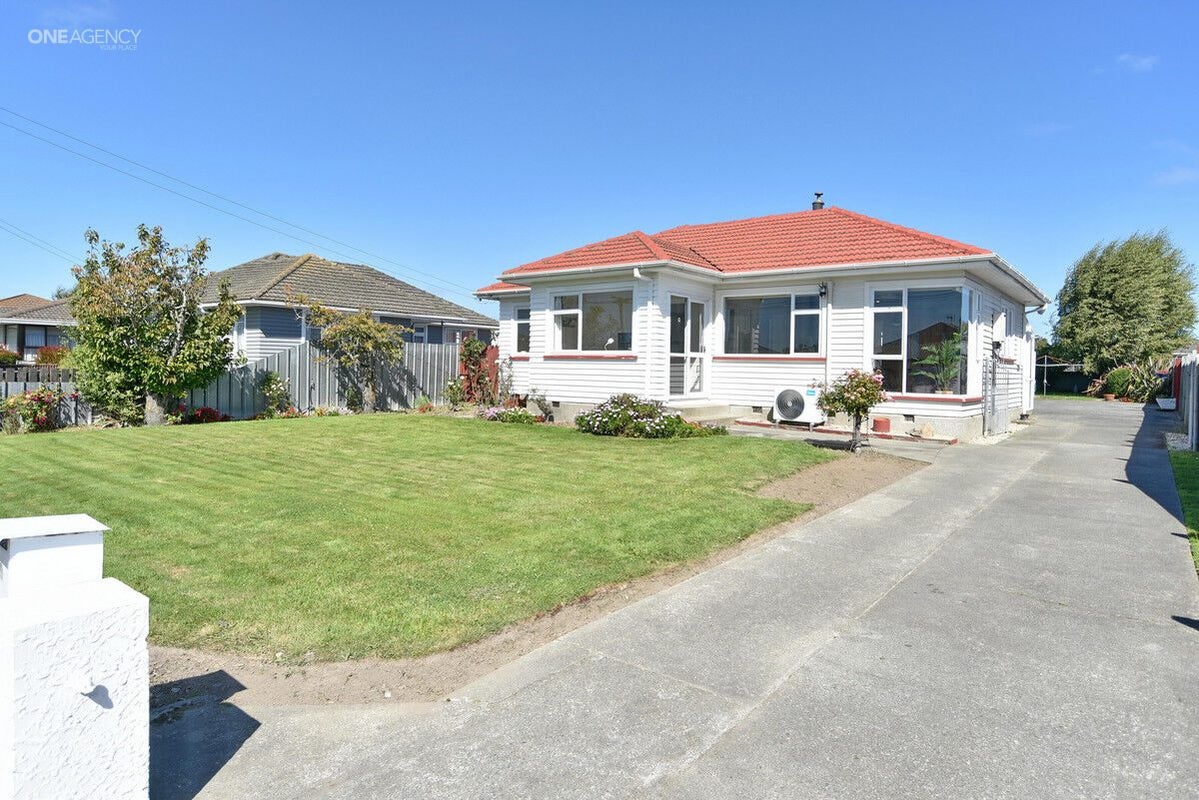 19 Belfast Road, Belfast, Christchurch - Carousel 22