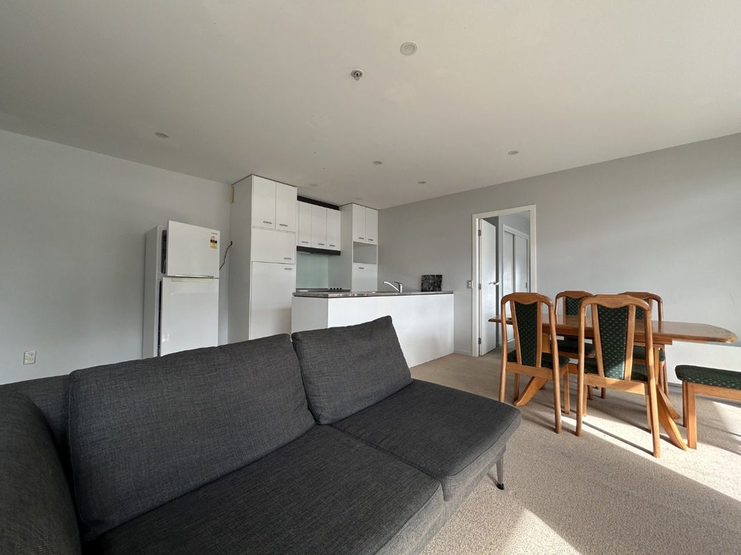 8D/32 Eden Crescent, Auckland Central, Auckland - Carousel 2