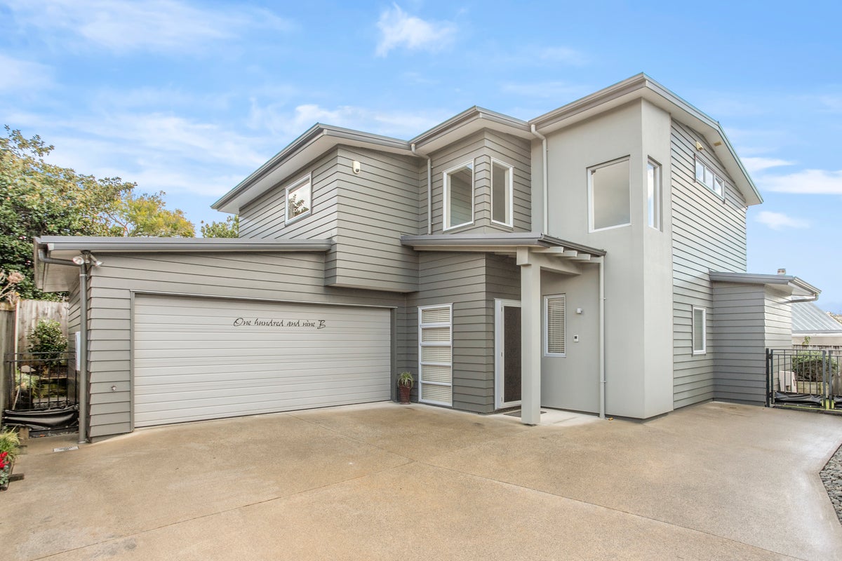 109B Wellington Street, Howick, Auckland - Carousel 1