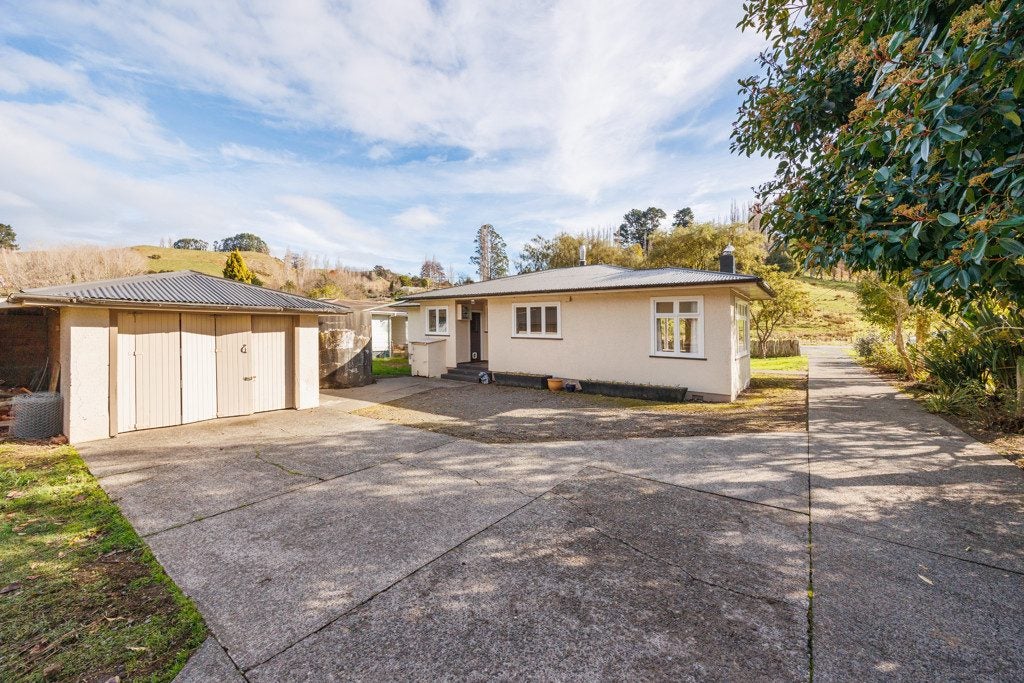 36 Ongo Road, Hunterville - Carousel 2