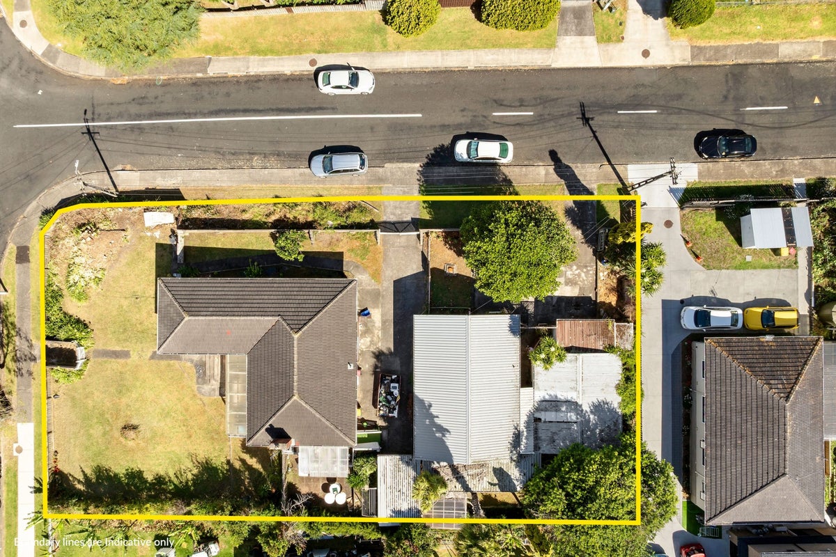 9 Fields Road, Manurewa, Auckland - Carousel 1