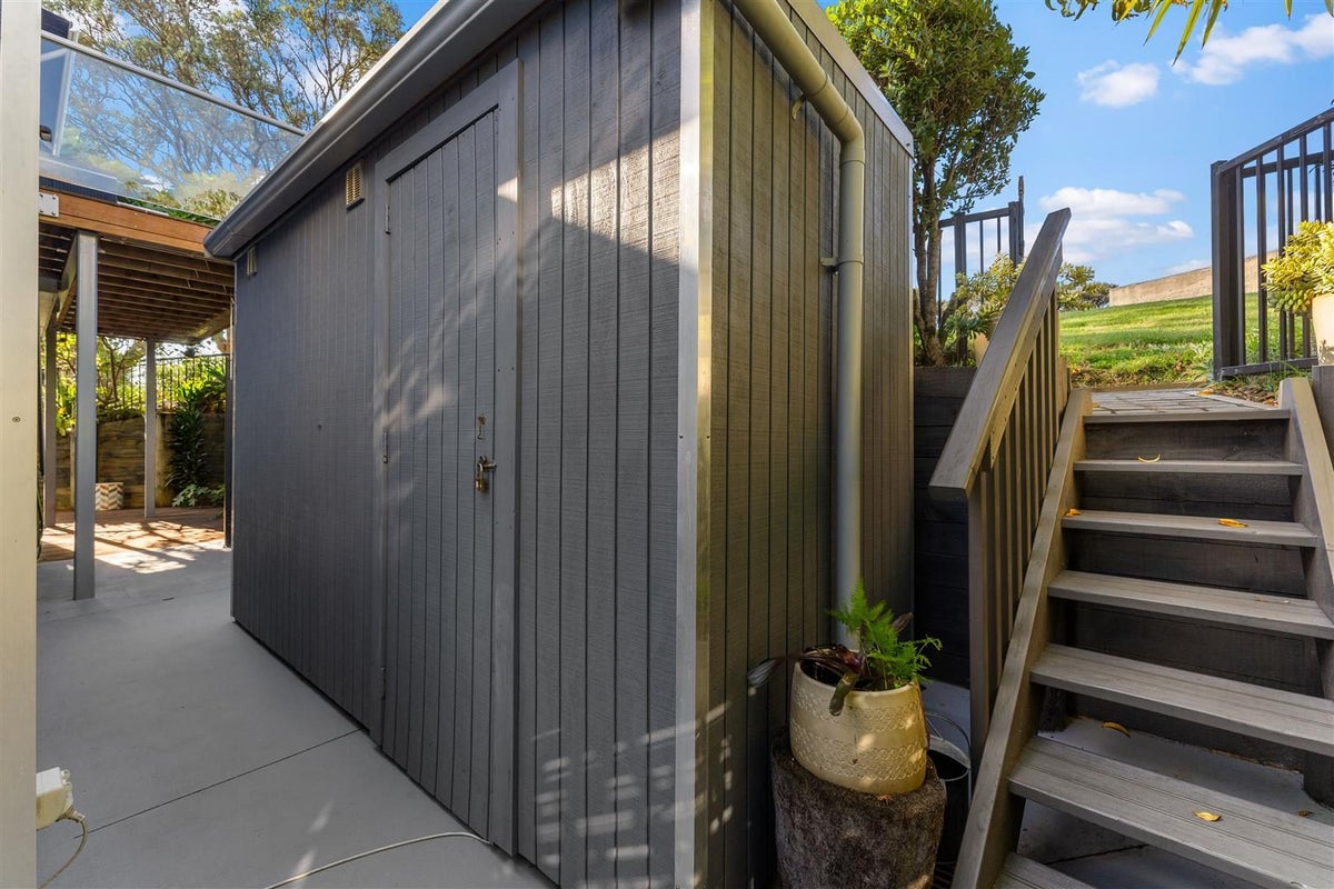 135 Beach Road, Castor Bay, Auckland - Carousel 34
