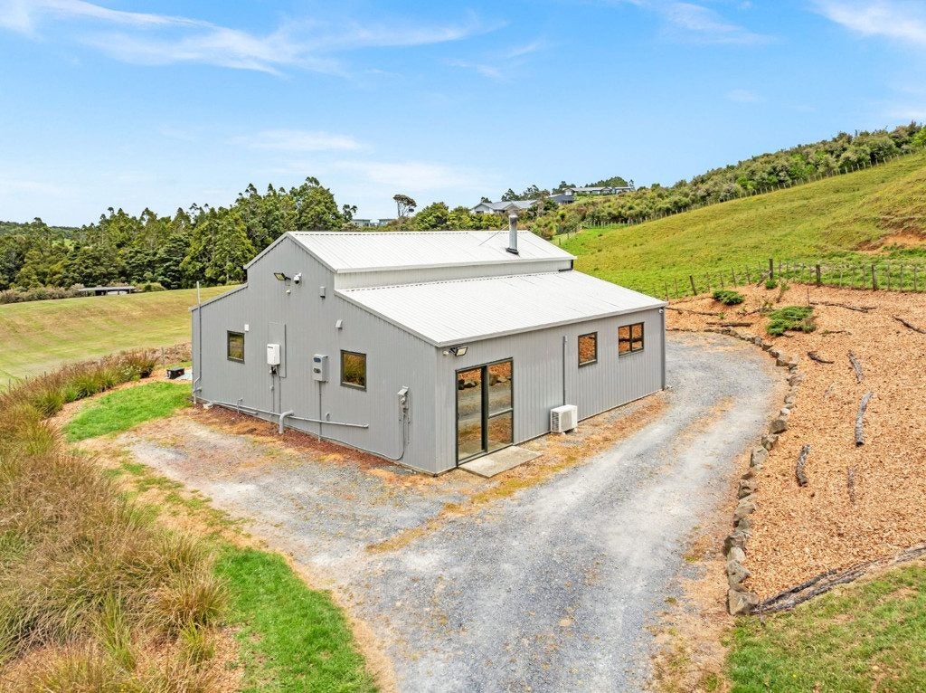 203 Cames Road, Mangawhai, Wellsford - Carousel 1