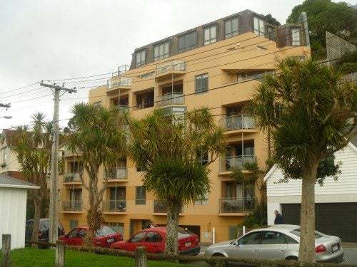 8/80 Salamanca Road, Kelburn, Wellington - Carousel 1