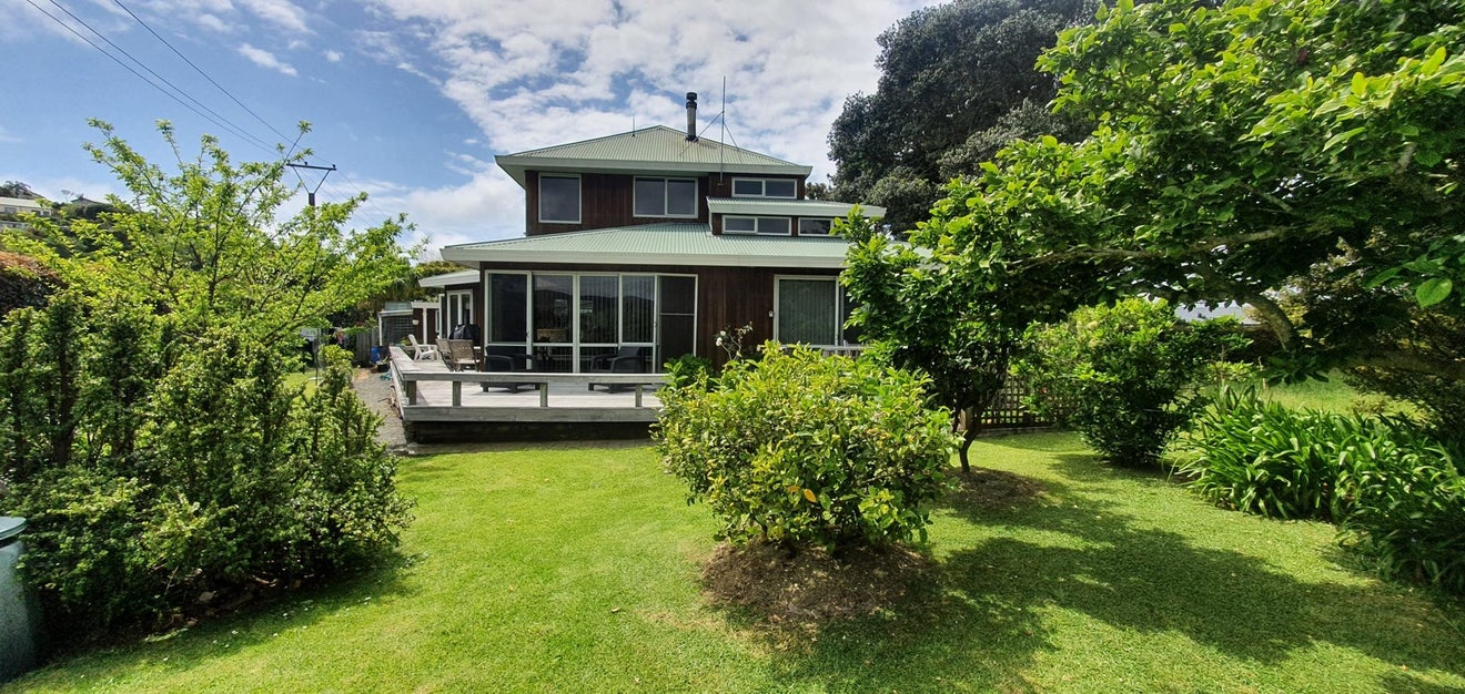 3B Kowhai Crescent, Paihia, Paihia - Carousel 1