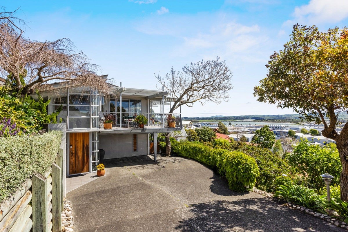 20A George Street, Hospital Hill, Napier - Carousel 26