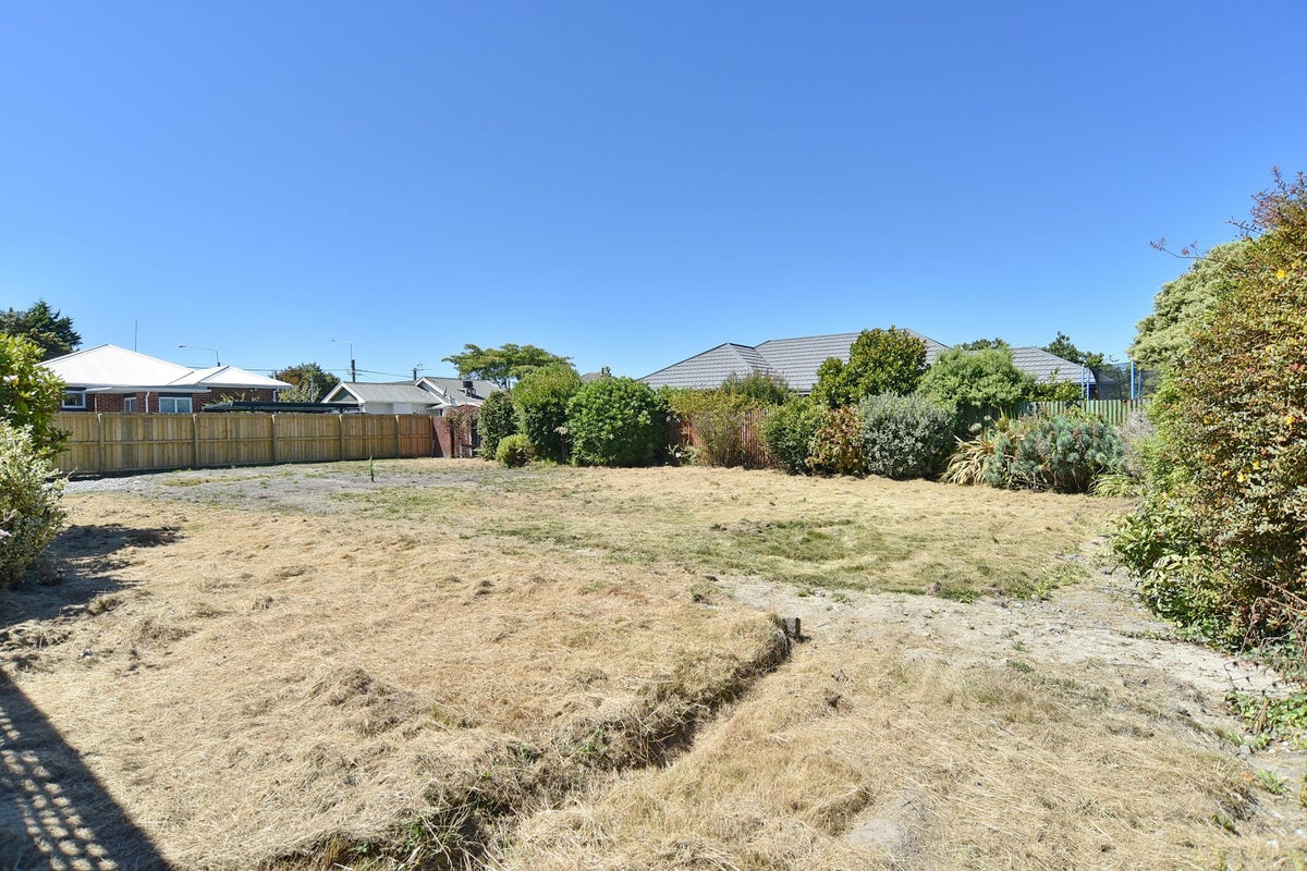 27A Swift Street, Belfast, Christchurch - Carousel 2