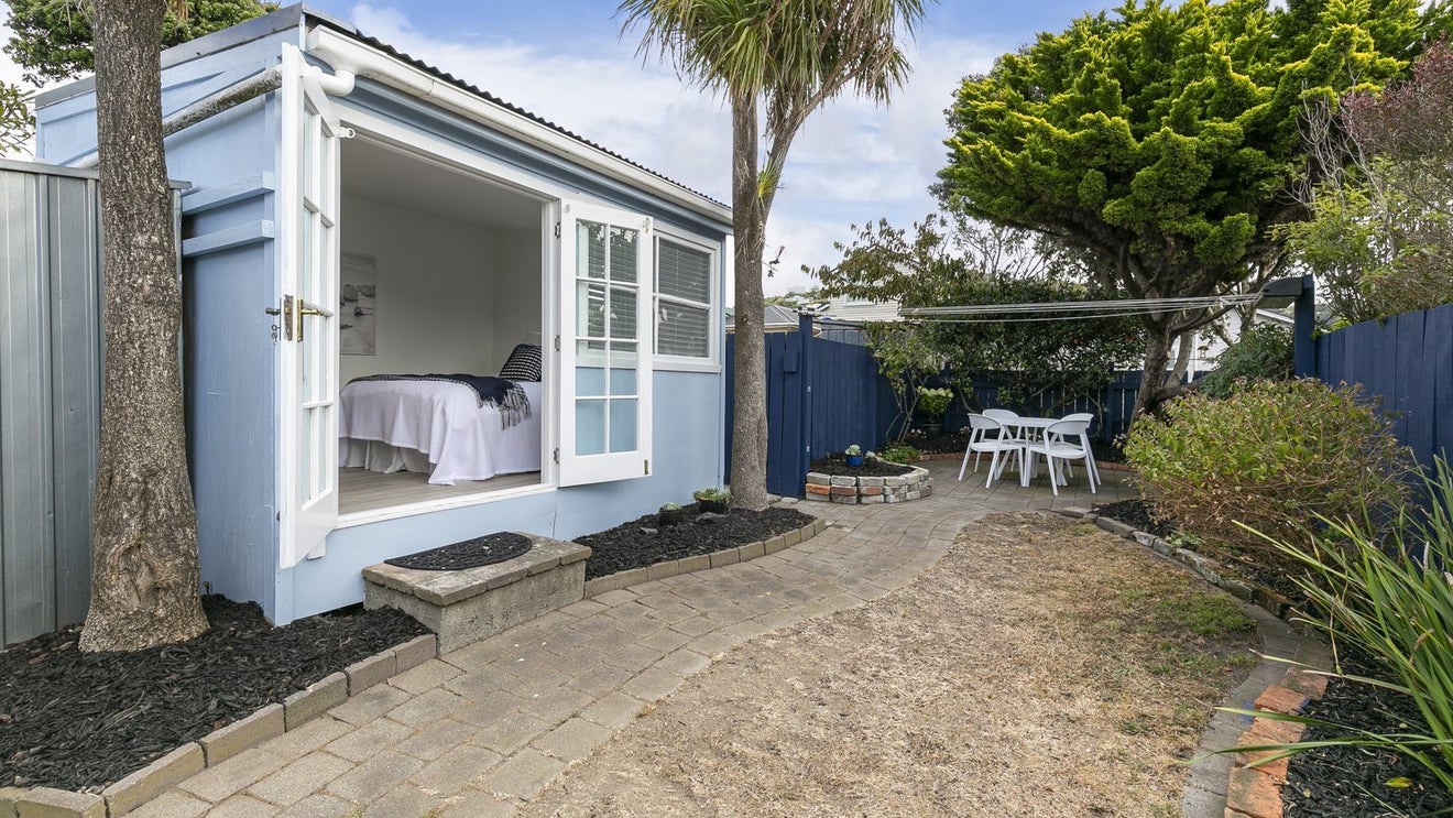 28 Te Whiti Street, Kilbirnie, Wellington - Carousel 1