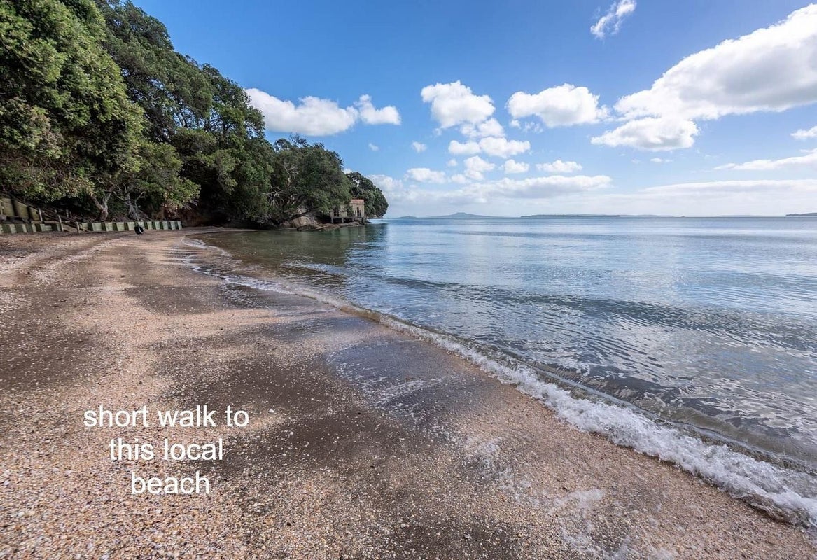 10 Julia Way, Beachlands, Auckland - Carousel 33