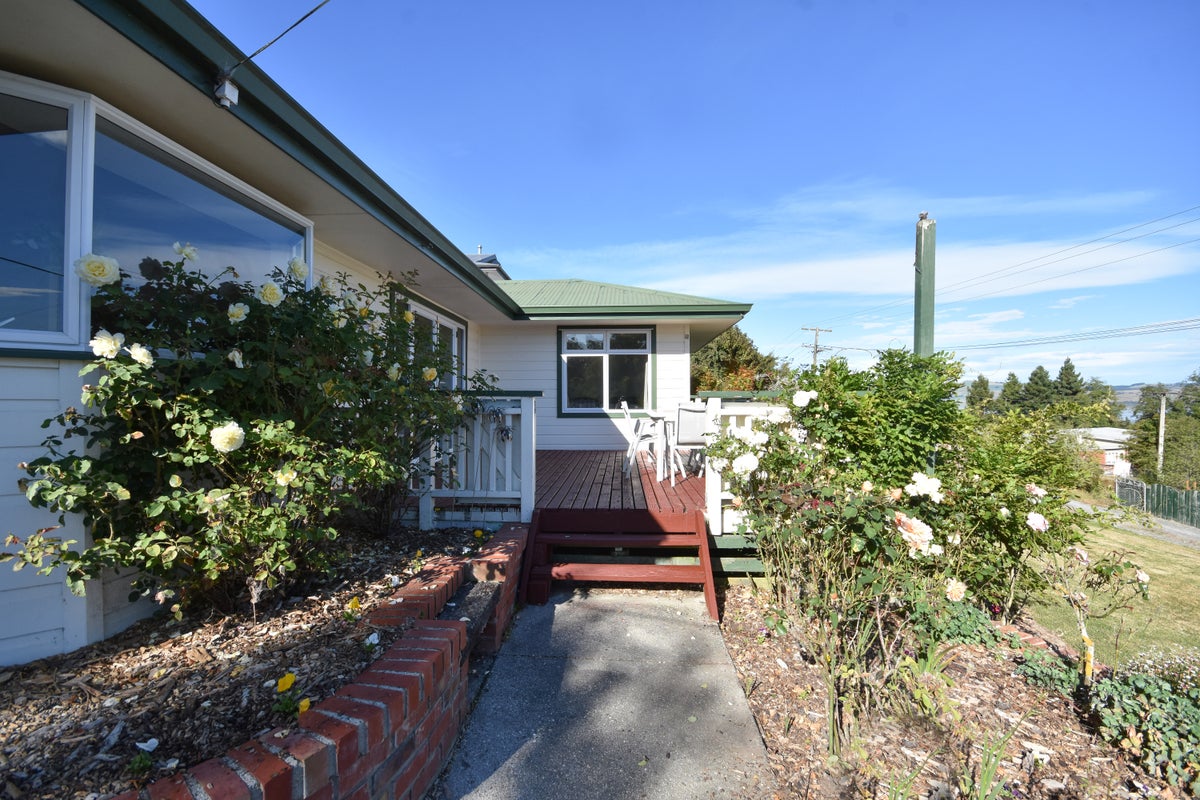 14 Kilgour Street, Waihola, Milton - Carousel 2