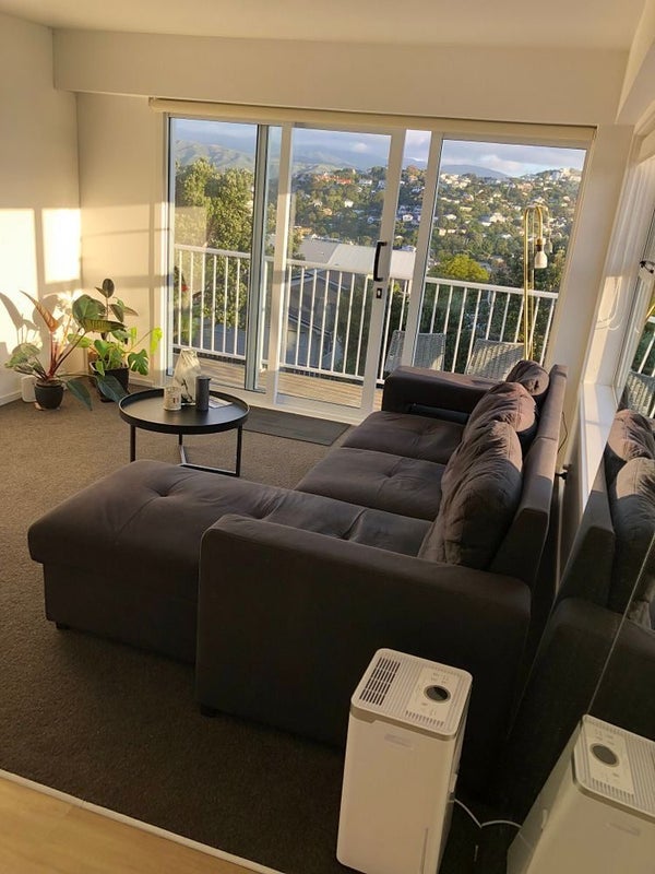 3/32 Akaroa Drive, Maupuia, Wellington - Carousel 2
