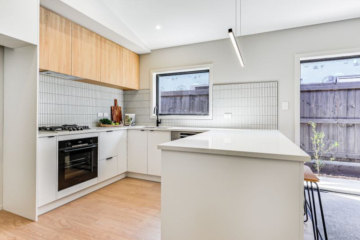 10 Halley Drive, Chartwell, Hamilton - Carousel 2