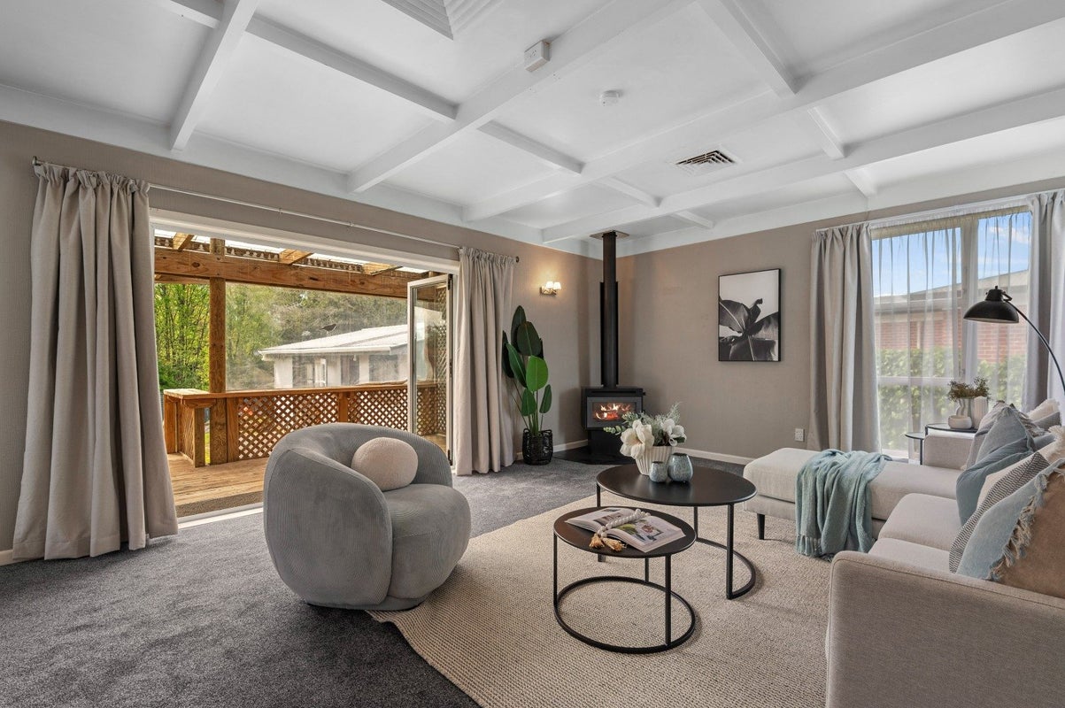 5 Norrie Place, Hillcrest, Rotorua - Carousel 1