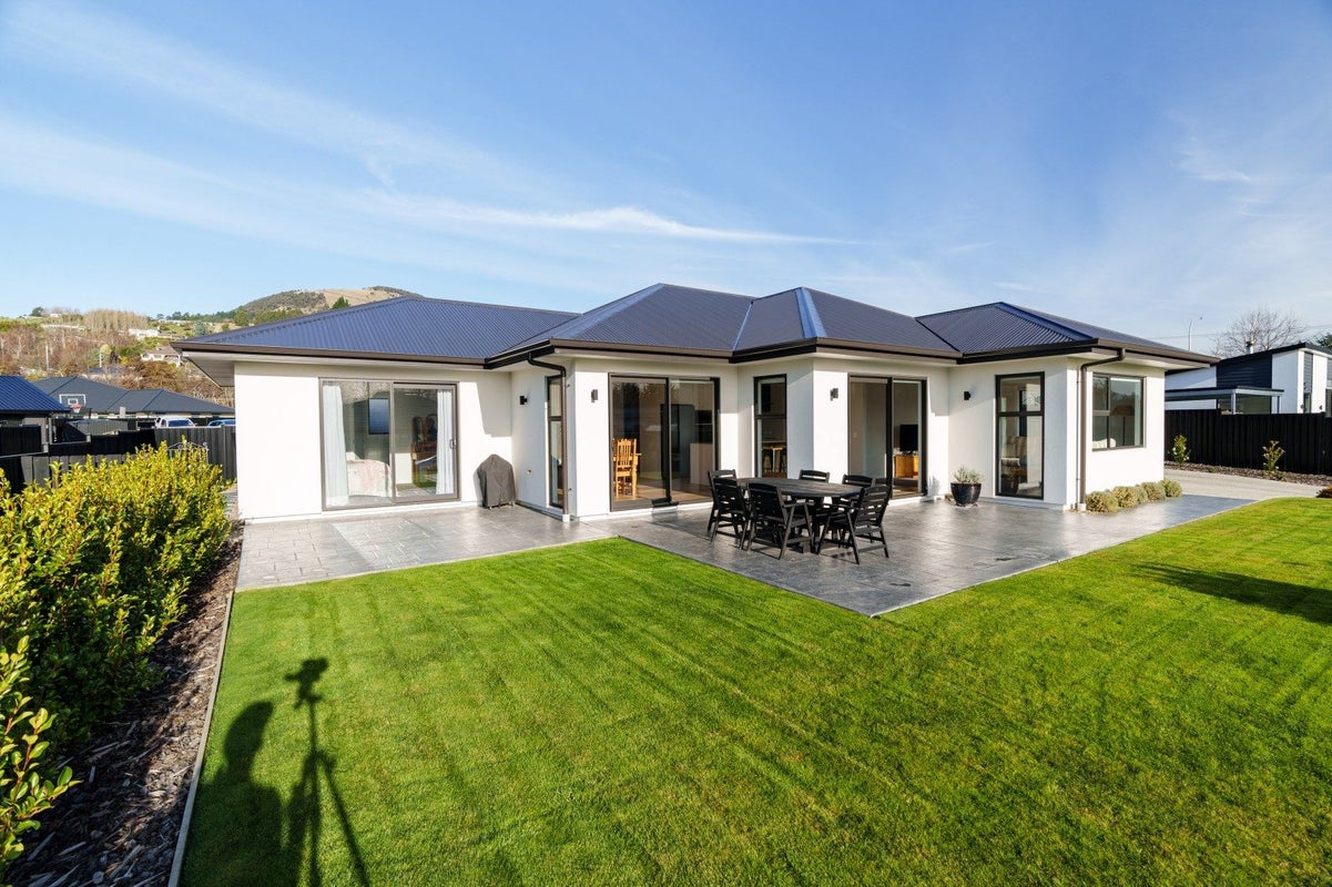 4 McCarthy Court, East Taieri, Mosgiel - Carousel 1