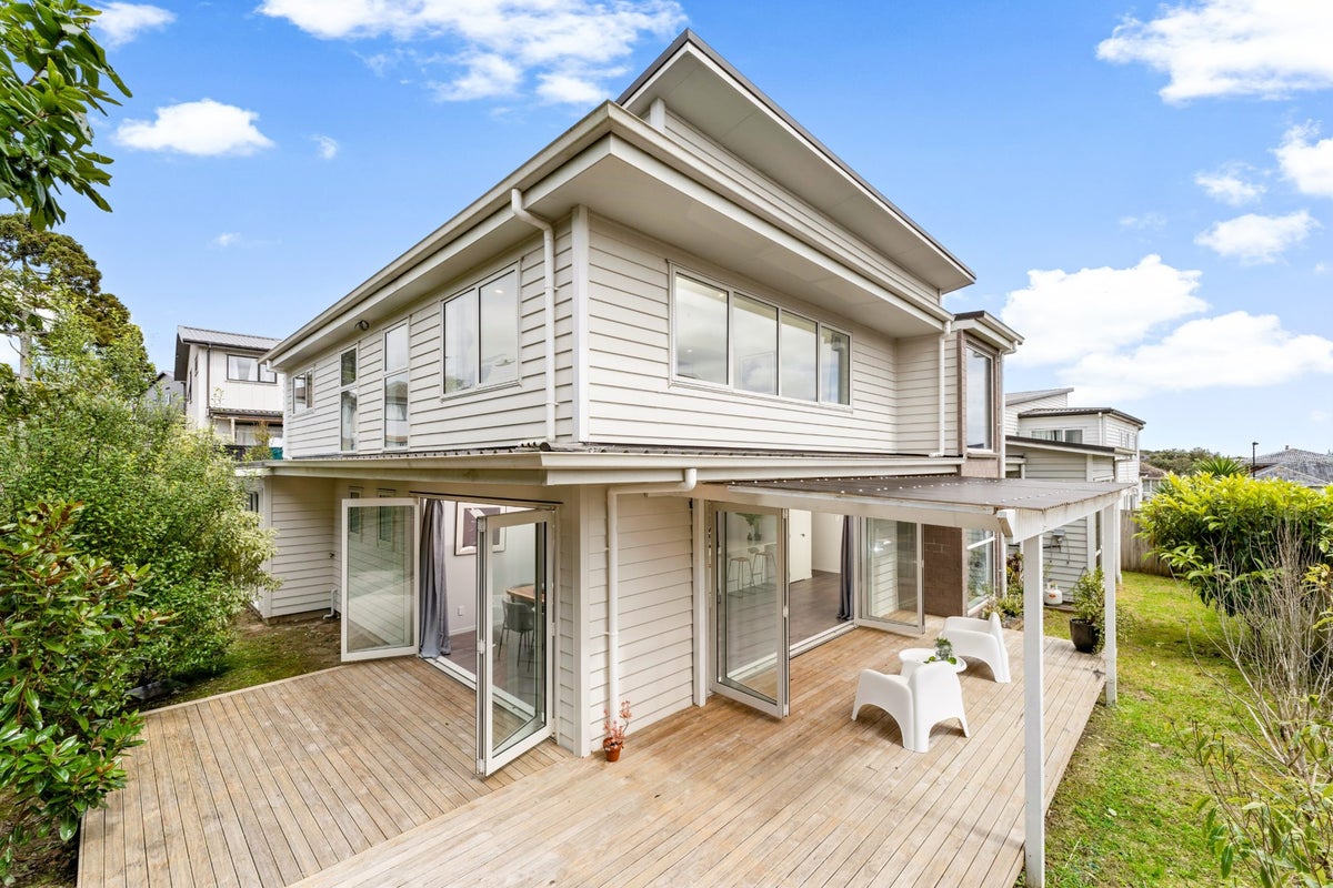 14B Freeland Avenue, Mount Roskill, Auckland - Carousel 2