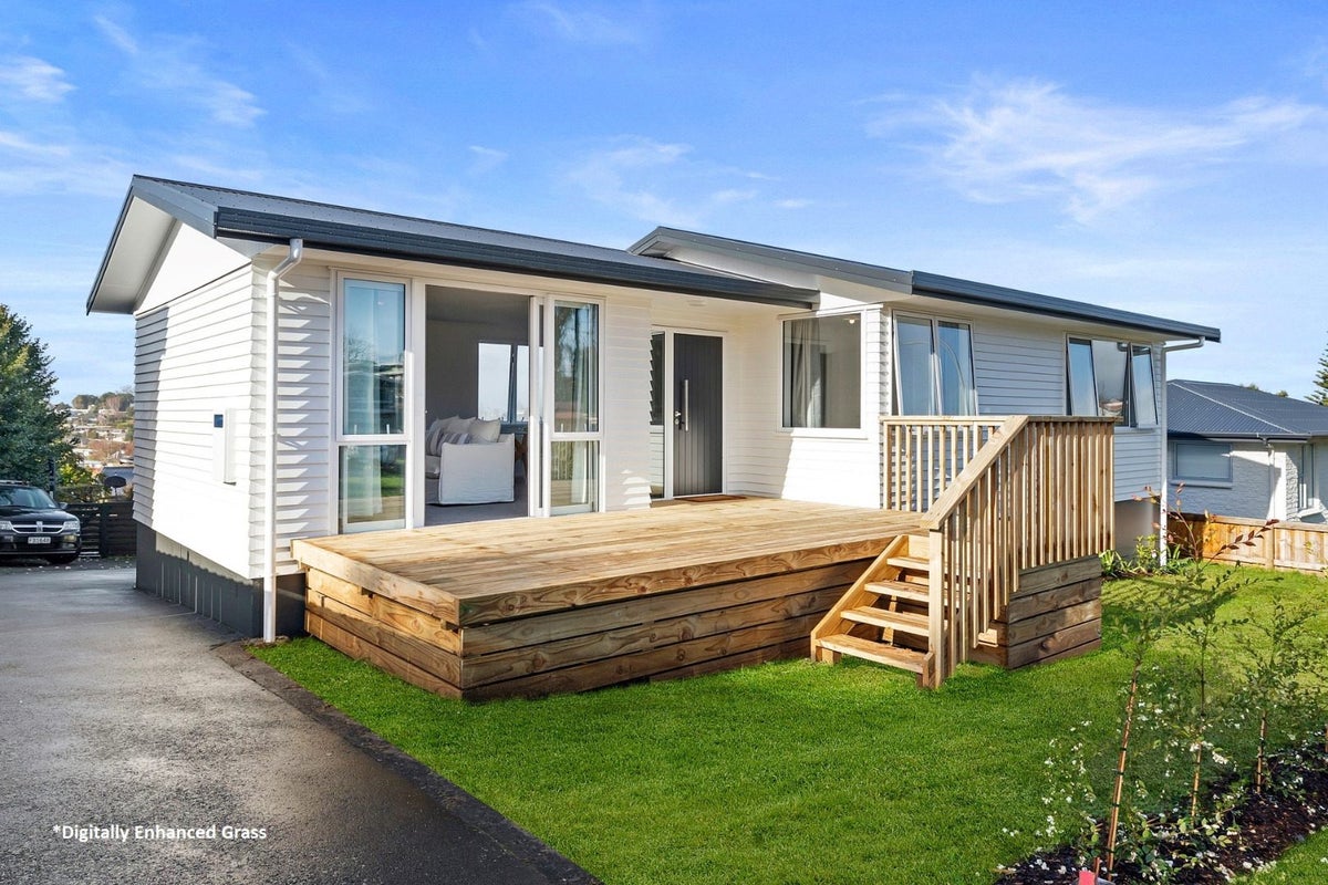 18 Regent Street, Brookfield, Tauranga - Carousel 1