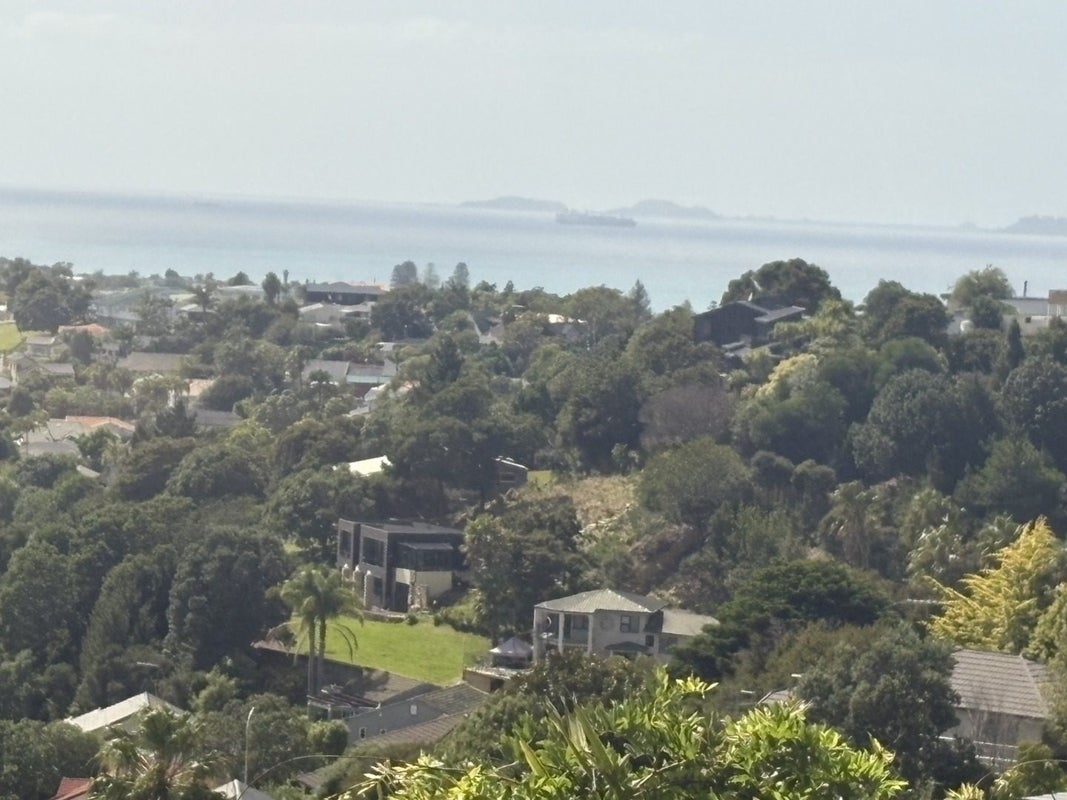 957 East Coast Road, Torbay, Auckland - Carousel 18