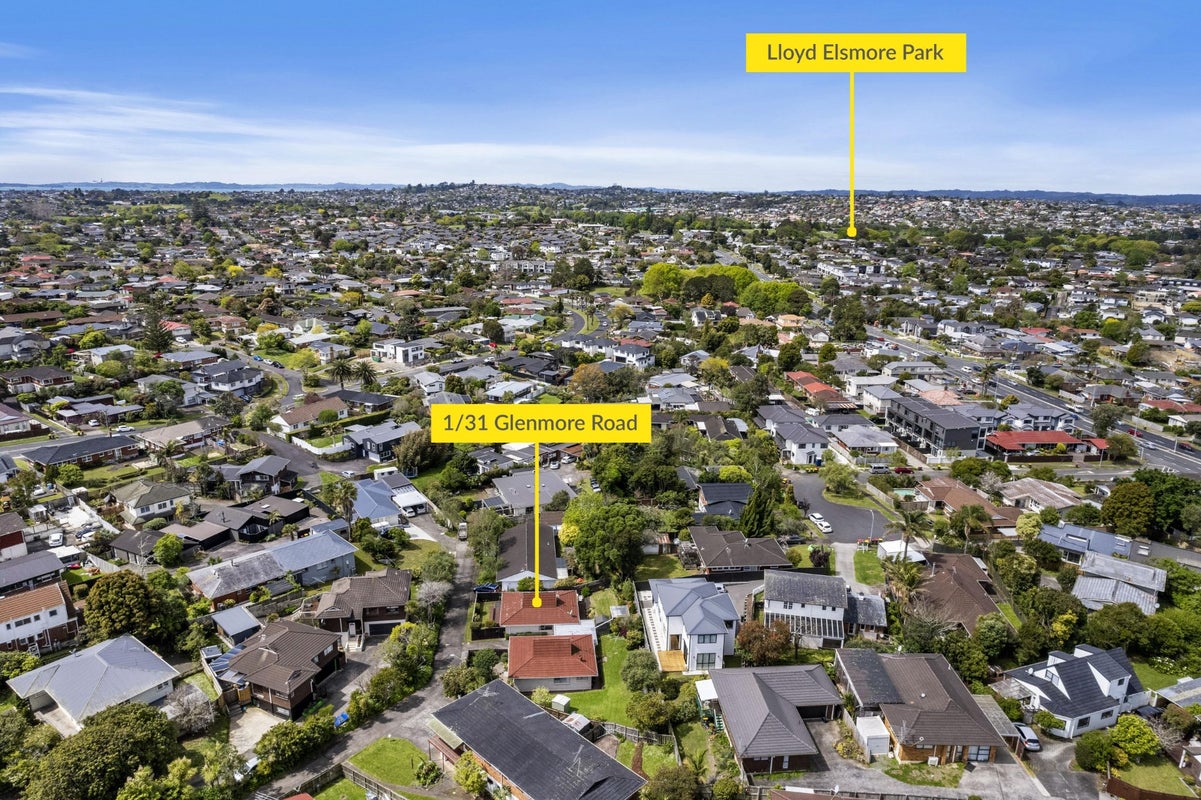 1/31 Glenmore Road, Sunnyhills, Auckland - Carousel 21