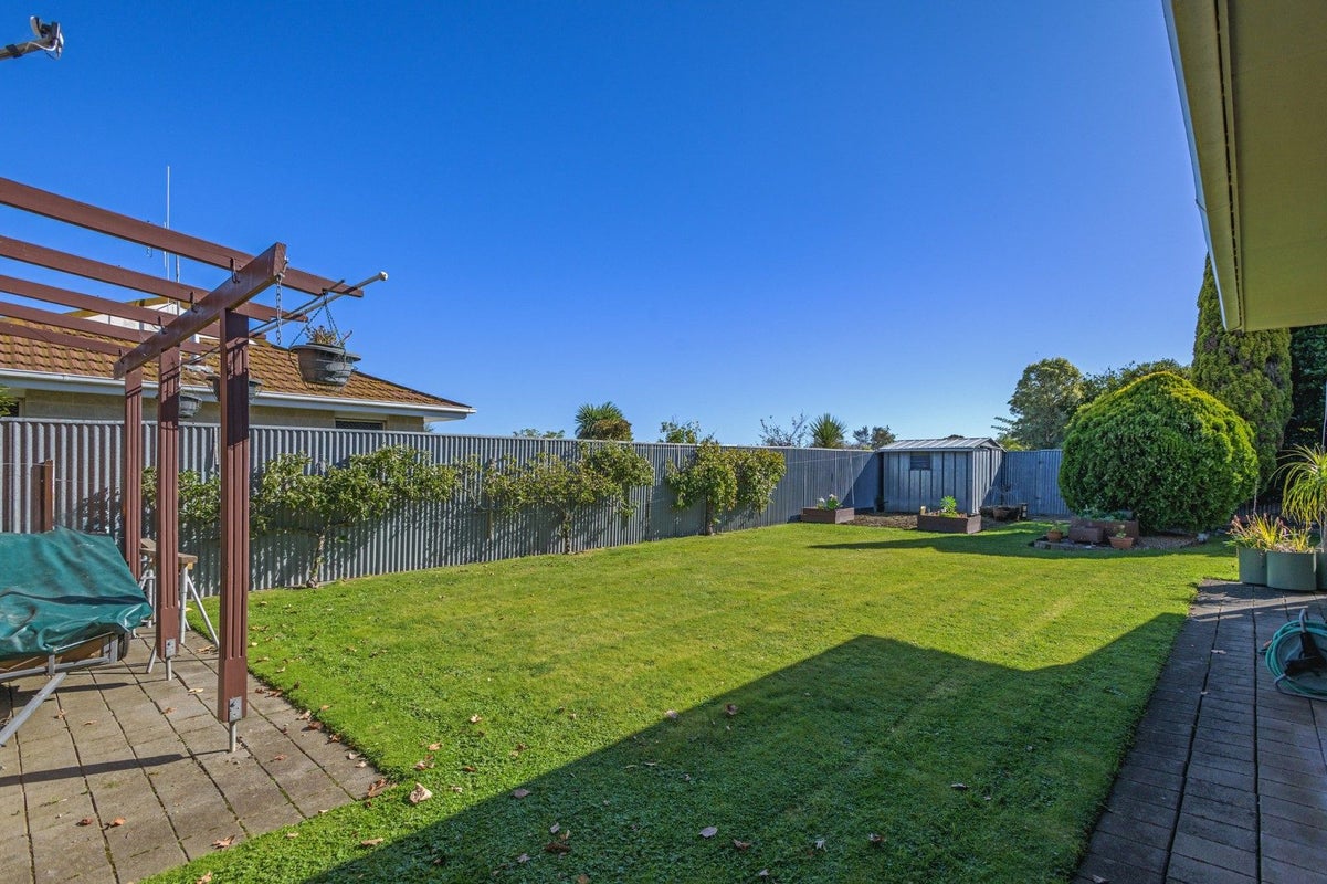 78 John F Kennedy Drive, Milson, Palmerston North - Carousel 2