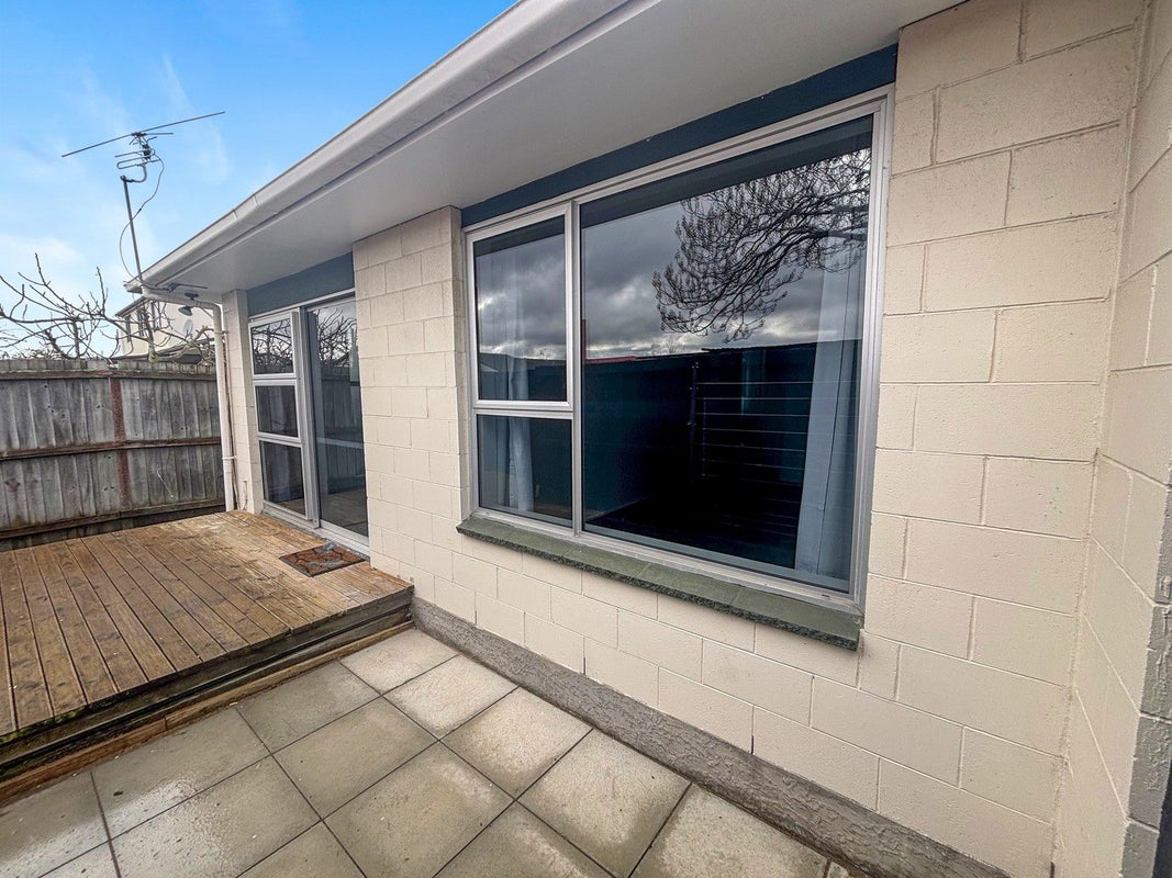 2/145B CLARENCE STREET, Riccarton, Christchurch - Carousel 1