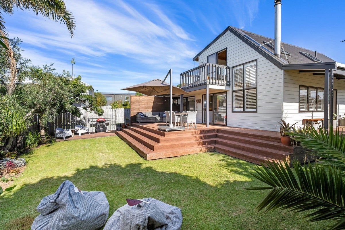 202 Beverley Terrace, Whangamata - Carousel 1