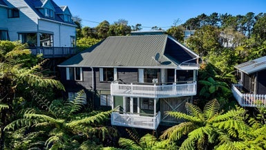 73 Park Road, Belmont, Lower Hutt - Carousel 1
