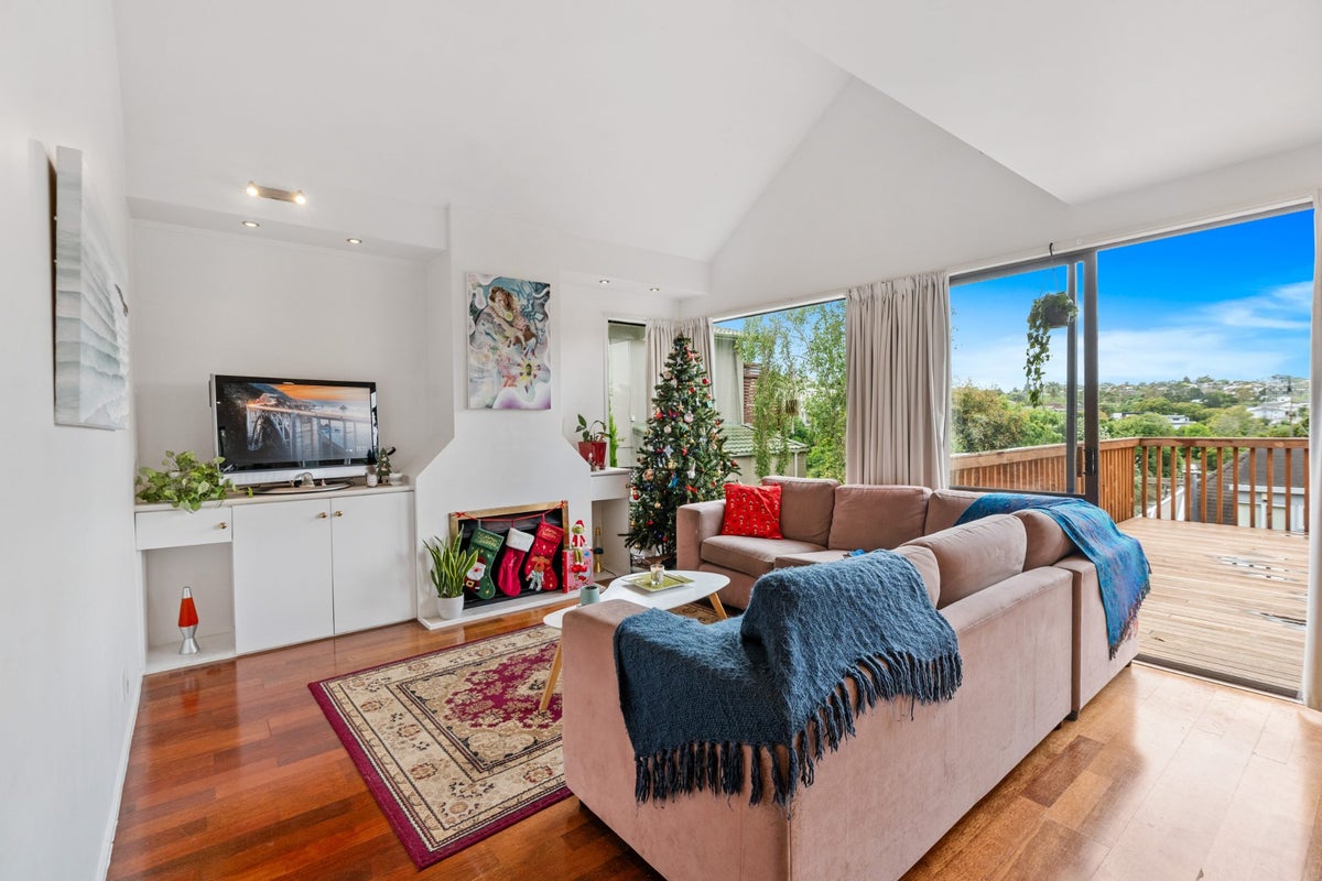 121 Ngapuhi Road, Remuera, Auckland - Carousel 2