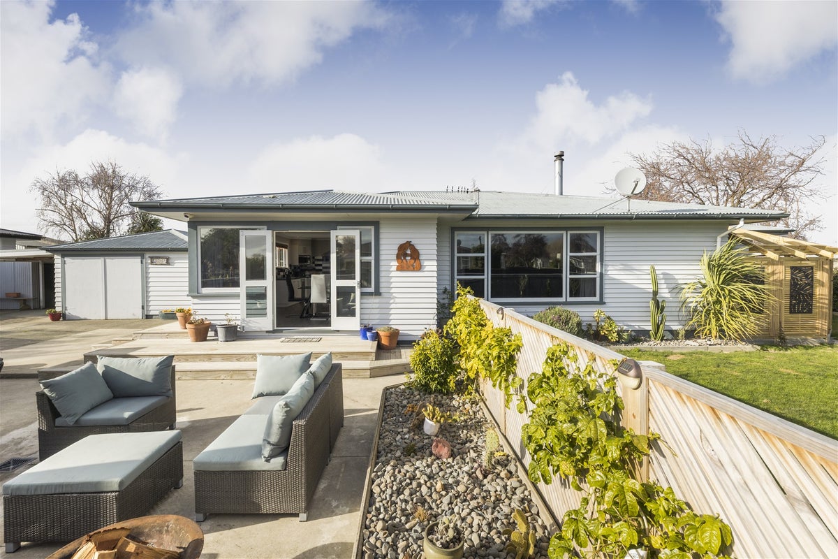 31 Kaituna Street, Milson, Palmerston North - Carousel 2