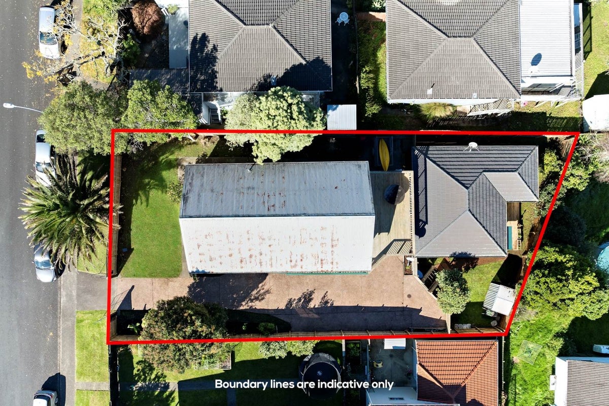 64 Simon Ellice Drive, Bayview, Auckland - Carousel 2