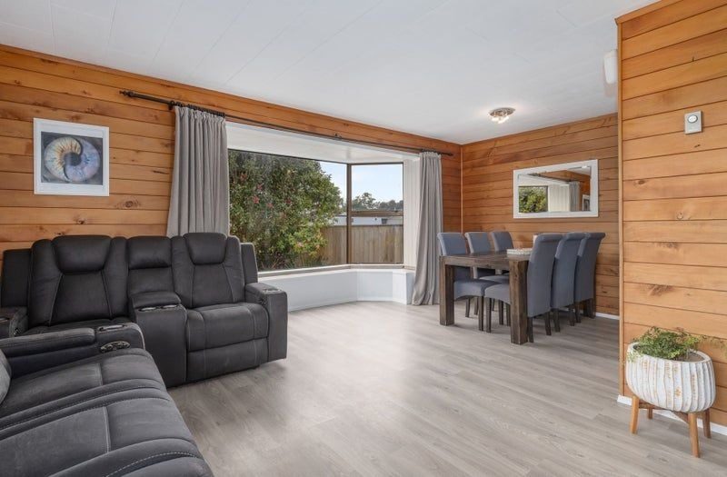 40 Walton Road, Paraparaumu Beach, Paraparaumu - Carousel 2