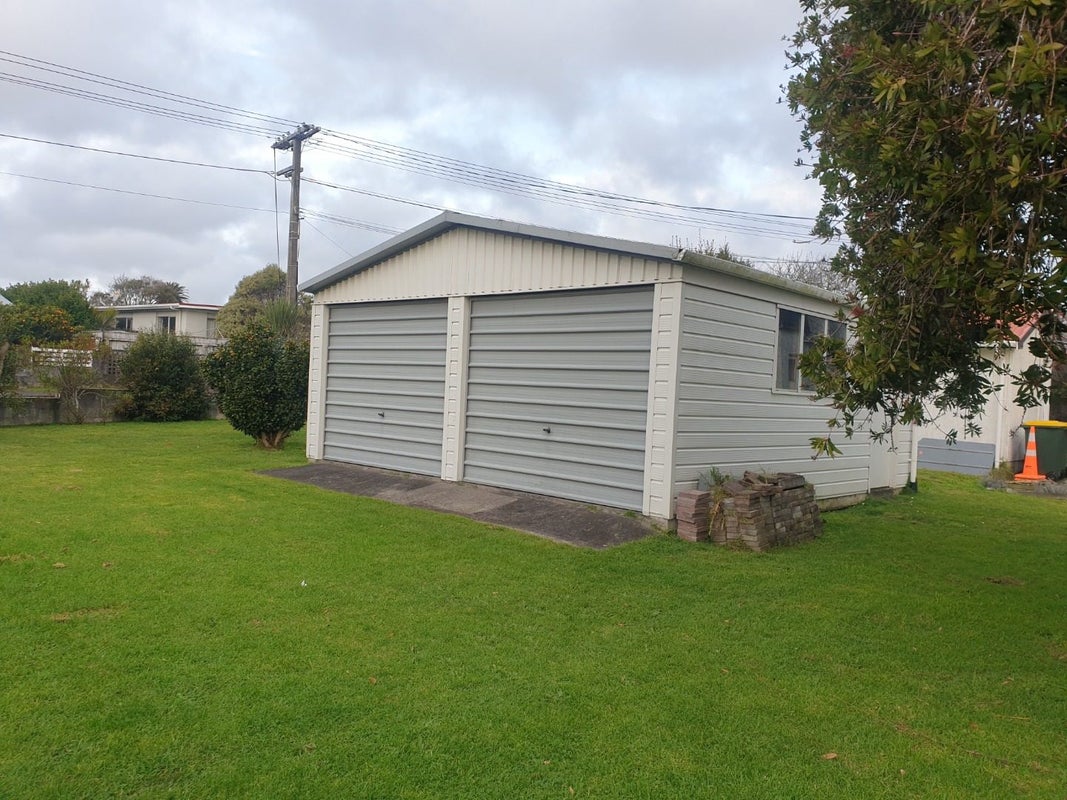 22A Baring Terrace, Strandon, New Plymouth - Carousel 12