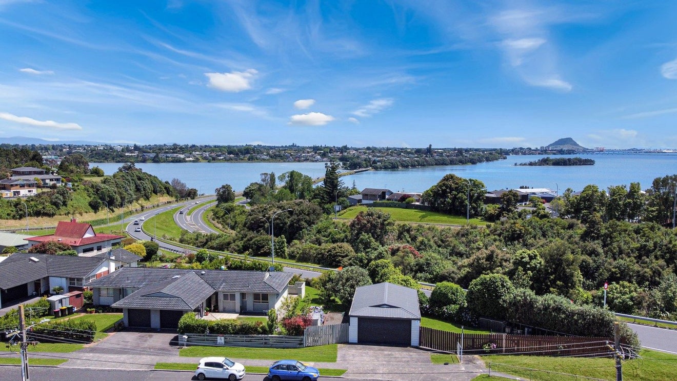 31 Wickham Place, Hairini, Tauranga - Carousel 2